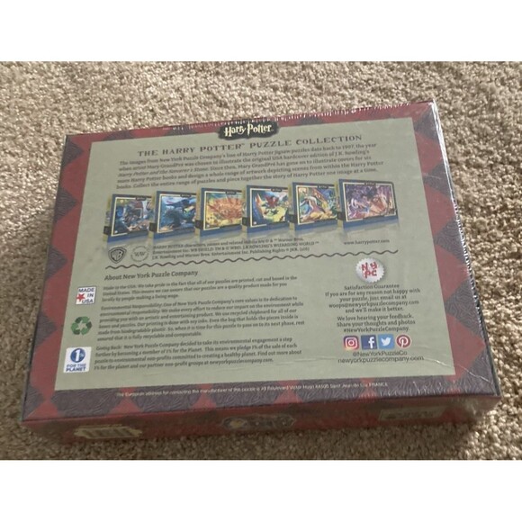 Harry Potter Christmas At Hogwarts 500 Piece Puzzle New York Puzzle Company - Picture 3 of 6